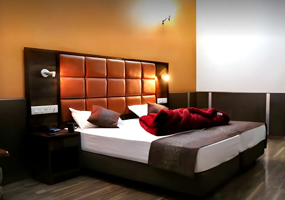Guest room
