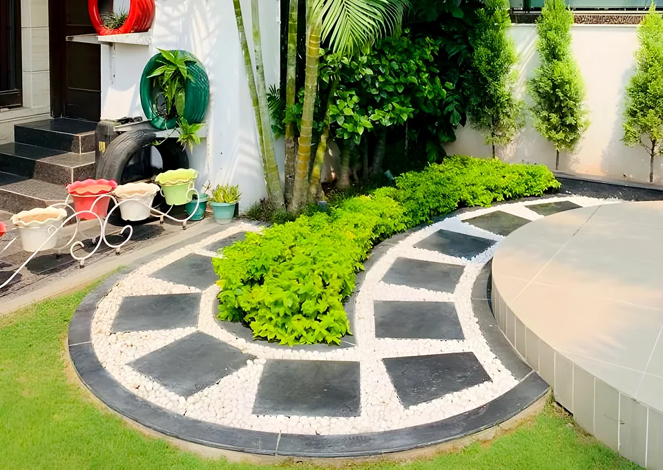 Pathways & Hardscape