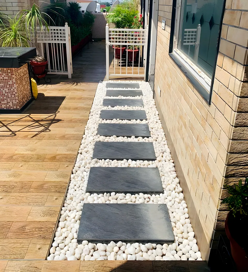 Pathways & Hardscape