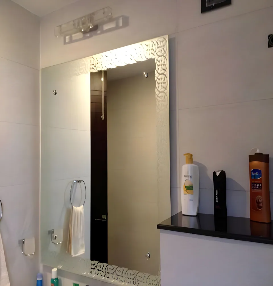 Vanity mirror